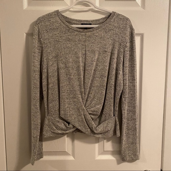 Dynamite grey top, large - Picture 2 of 4